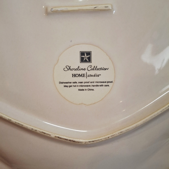 Shell-Shaped Serving Set - Picture 3 of 3